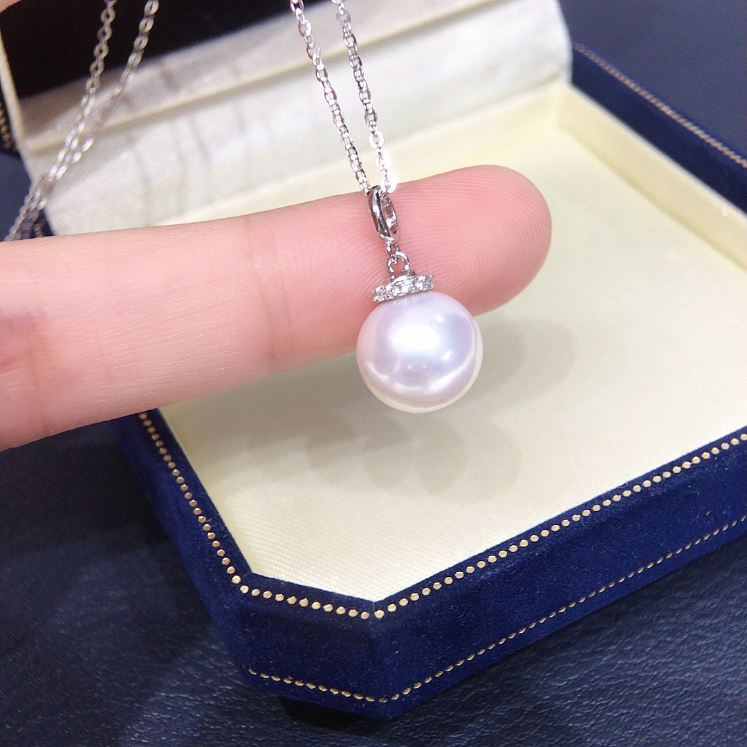 Natural Freshwater Pearl Necklace Single Bead Perfect Round Aurora Pearl Pendant S925 Sterling Silver Clavicle Chain Women's Style White