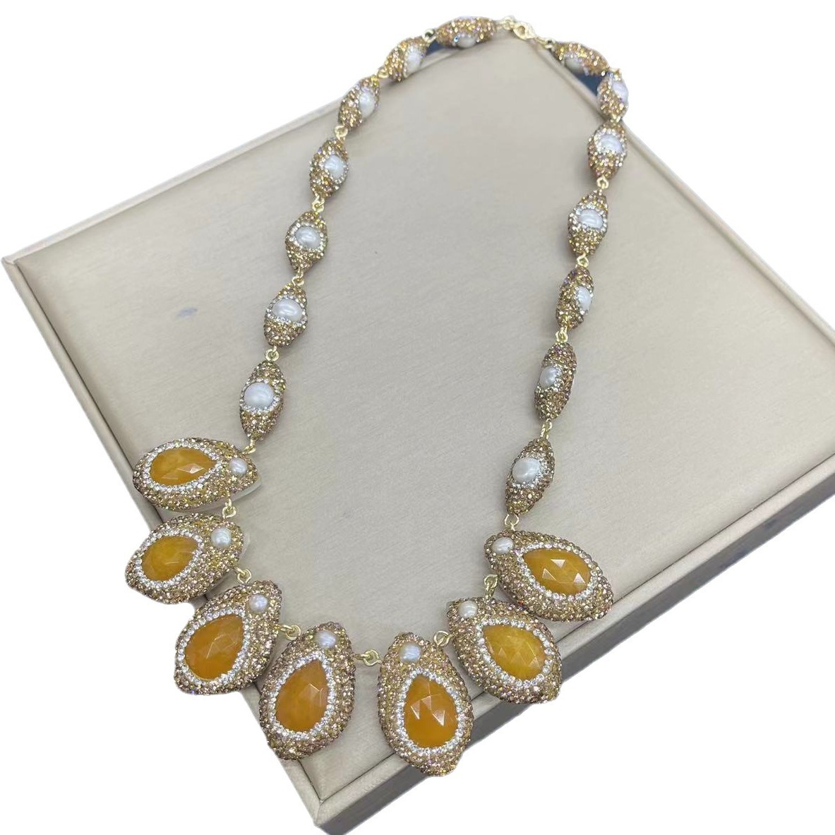 Natural Pearl Set Recommended By Shop Owner French Style Electroplated Four-Piece Jewelry Set Embedded With Jade