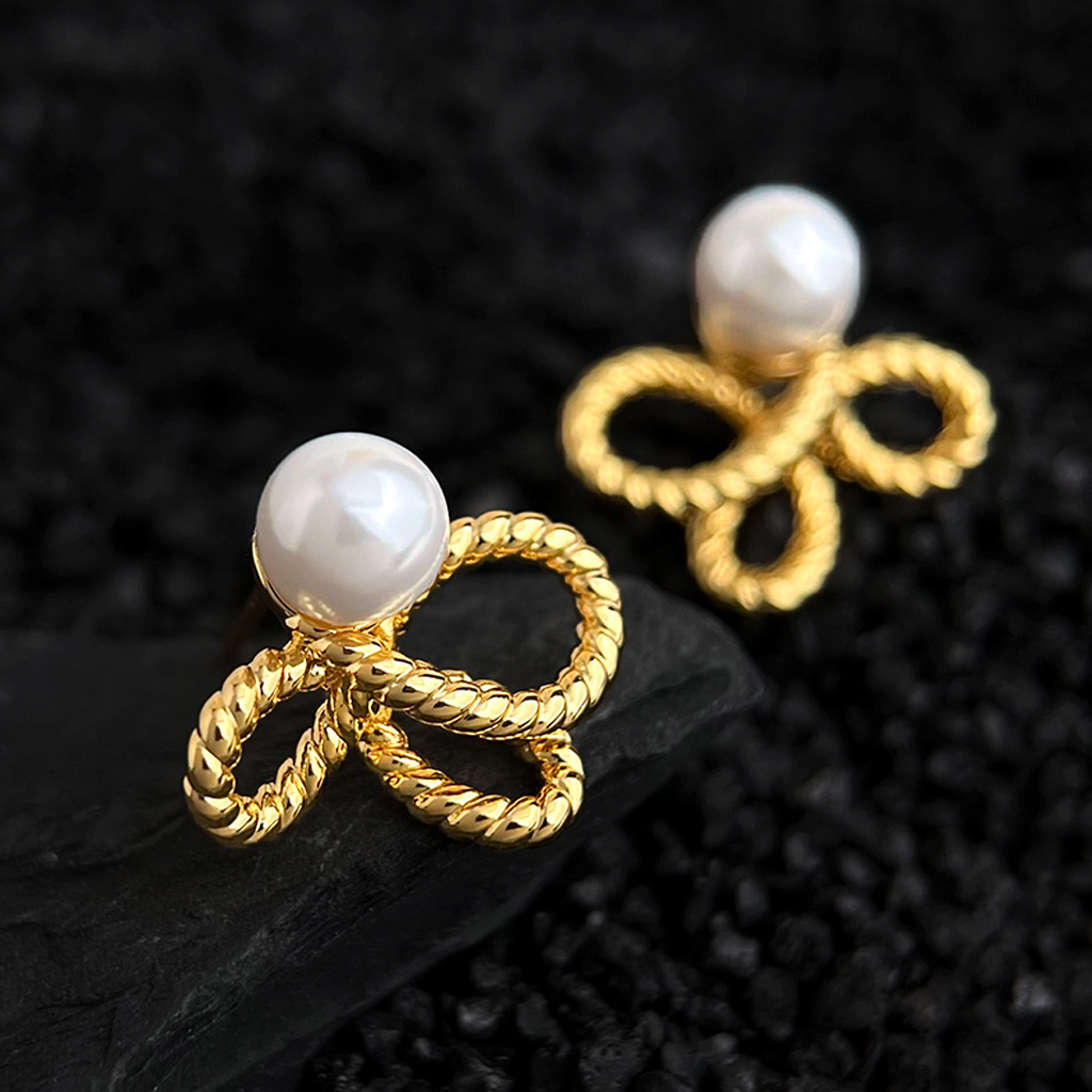 Original Design Thick Plated Real Gold Shiji Glass Pearl Rope Knot Hollow Out Geometric Stud Earrings Luxury Fashion Jewelry