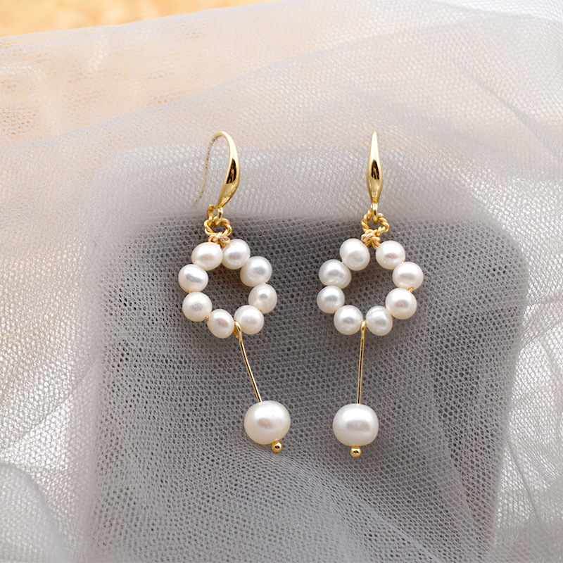 Hand-woven Mini Pearl Balloon Earrings Vintage Atmosphere Pearl Hook Earrings Women's Alloy Ear Studs Metal Jewelry Accessories