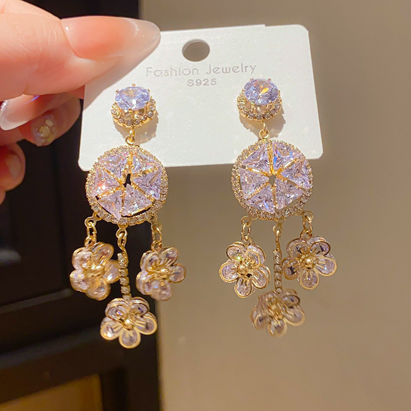 Fashionable French Vintage Silver Needle Zircon Flower Tassel Earrings Luxury Feelings Women's Jewelry Accessories