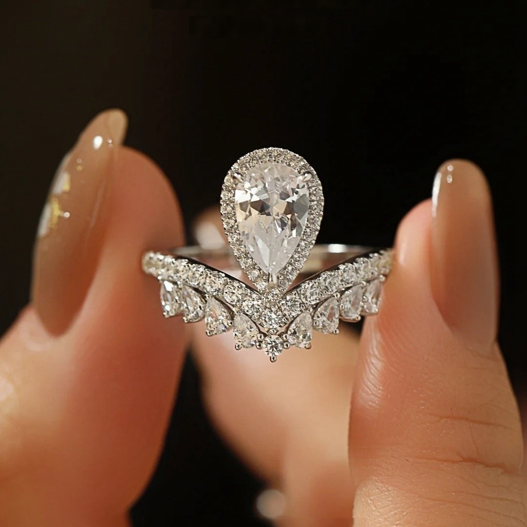 S925 Sterling Silver Ring Women's Fashion Crown Waterdrop Shaped Moissanite Engagement Wedding Band Luxury Style Unisex