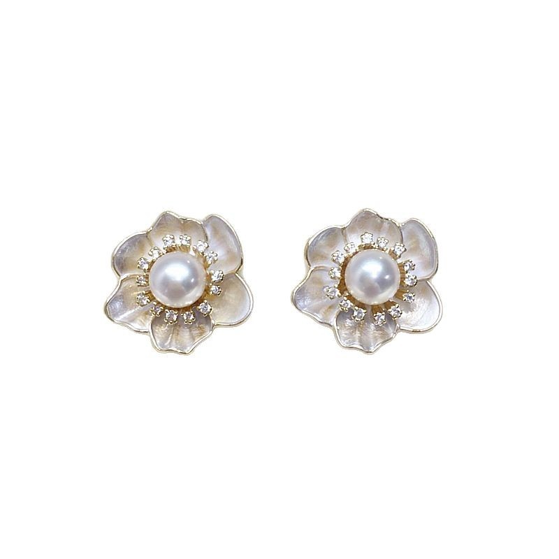 Natural Freshwater Pearl Earrings Women High-End Classic Baked Paint Camellia Pearl Studs Internet Famous Jewelry Accessories