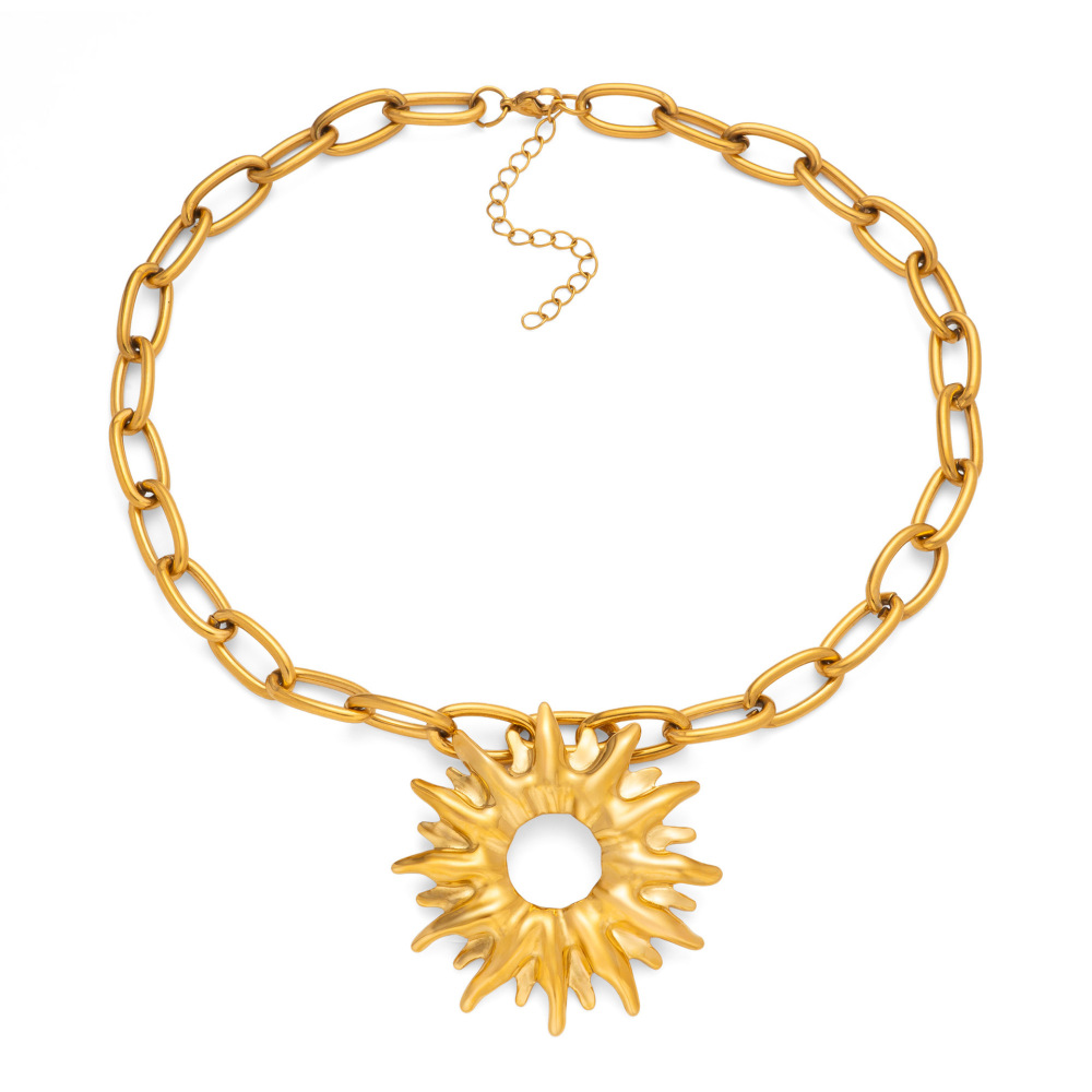 Exaggerated Sun Necklace Titanium Steel Plated With Real Gold For Women Hip Hop Fashion Personality Jewelry Accessories