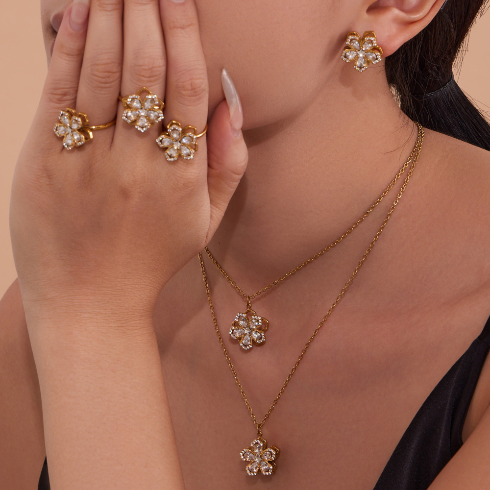 Lucky Flower Zircon 360 Degree Rotating Earrings Ring Necklace Set 18K Gold Plated Jewelry Accessories Elegant Luxury Romantic