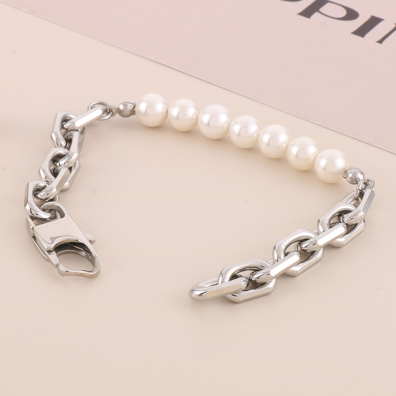PVD Coated 18K Gold Plated Geometric Stainless Steel Freshwater Pearl Simple Style Classic Style Waterproof Non Tarnish Bracelets