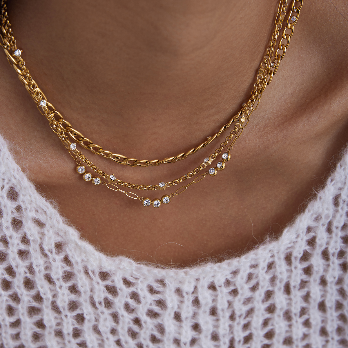 Women's Classic 18K Gold Stainless Steel Zircon Round White Zircon Cross Chain Necklace 41+5CM Jewelry Accessories