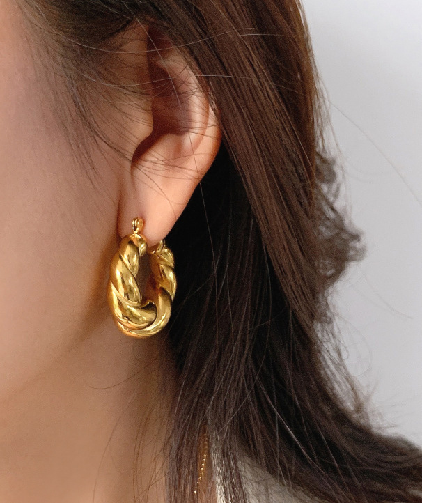 PVD Coated Real Gold Plated 18K Gold Heart 304 Stainless Steel Titanium Steel Fashion Waterproof Non Tarnish Earrings