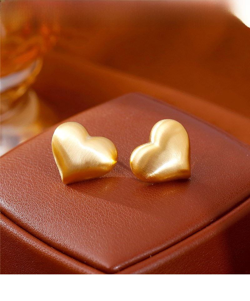 Metallic Tarnished Heart Shaped Earrings Women's Commute Fashion Elegant Lightweight Luxury Versatile Ear Jewelry