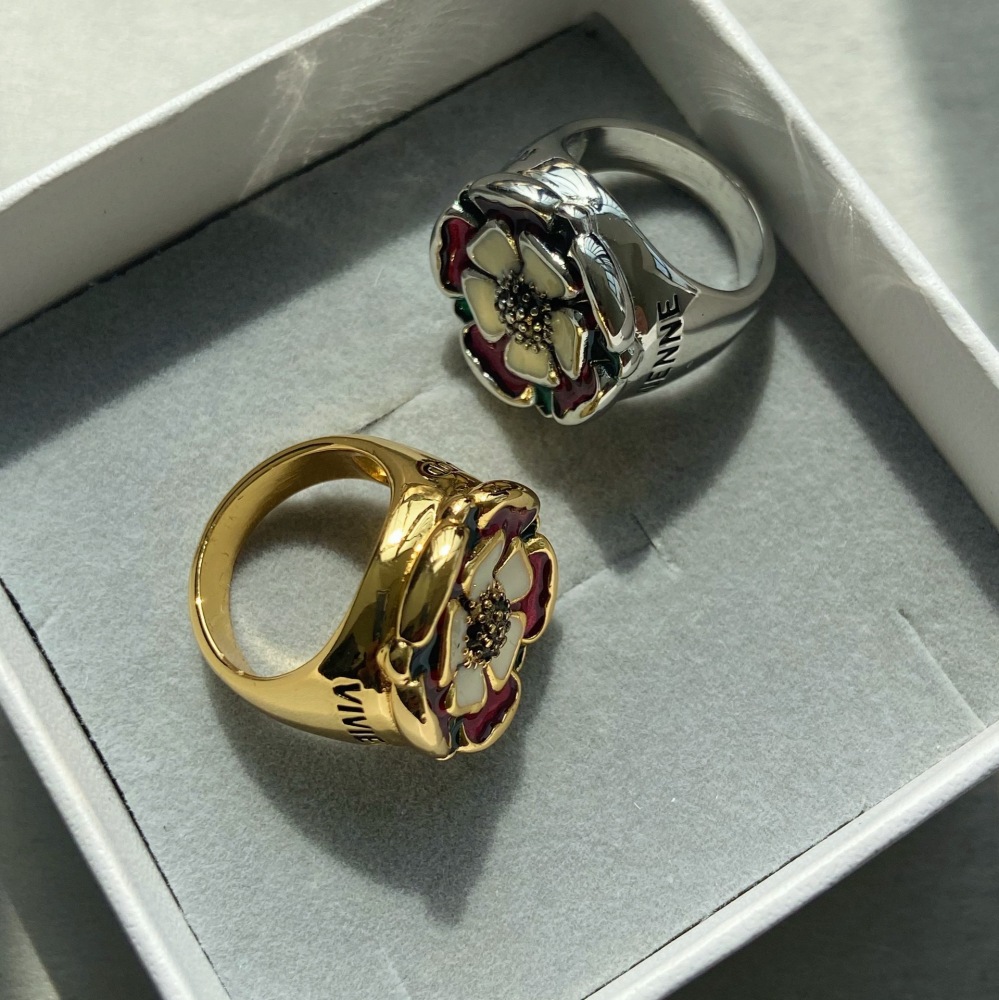 Tudor Enamel Rose Pattern Ring Copper Plated Gold Middle-Aged Revival Style Floral Design Women's Jewelry Accessories