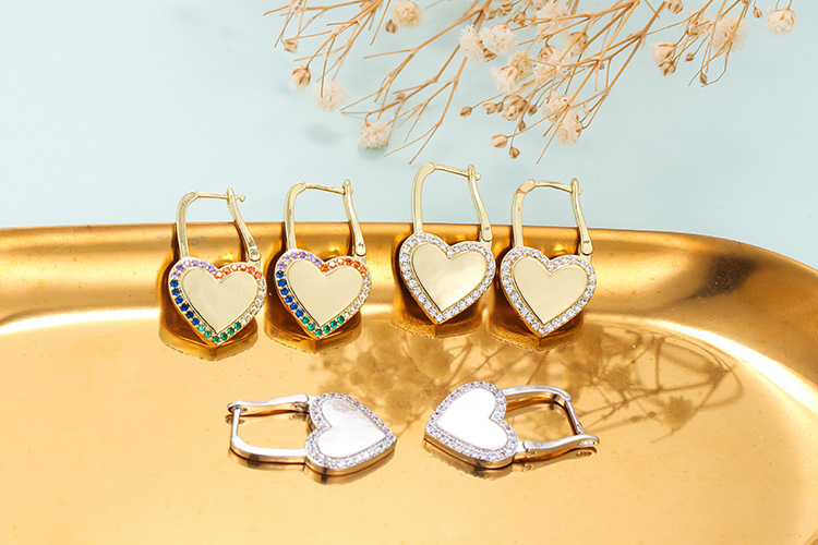 Fashion Heart-shaped Copper Inlaid Zircon Square Lock Earrings
