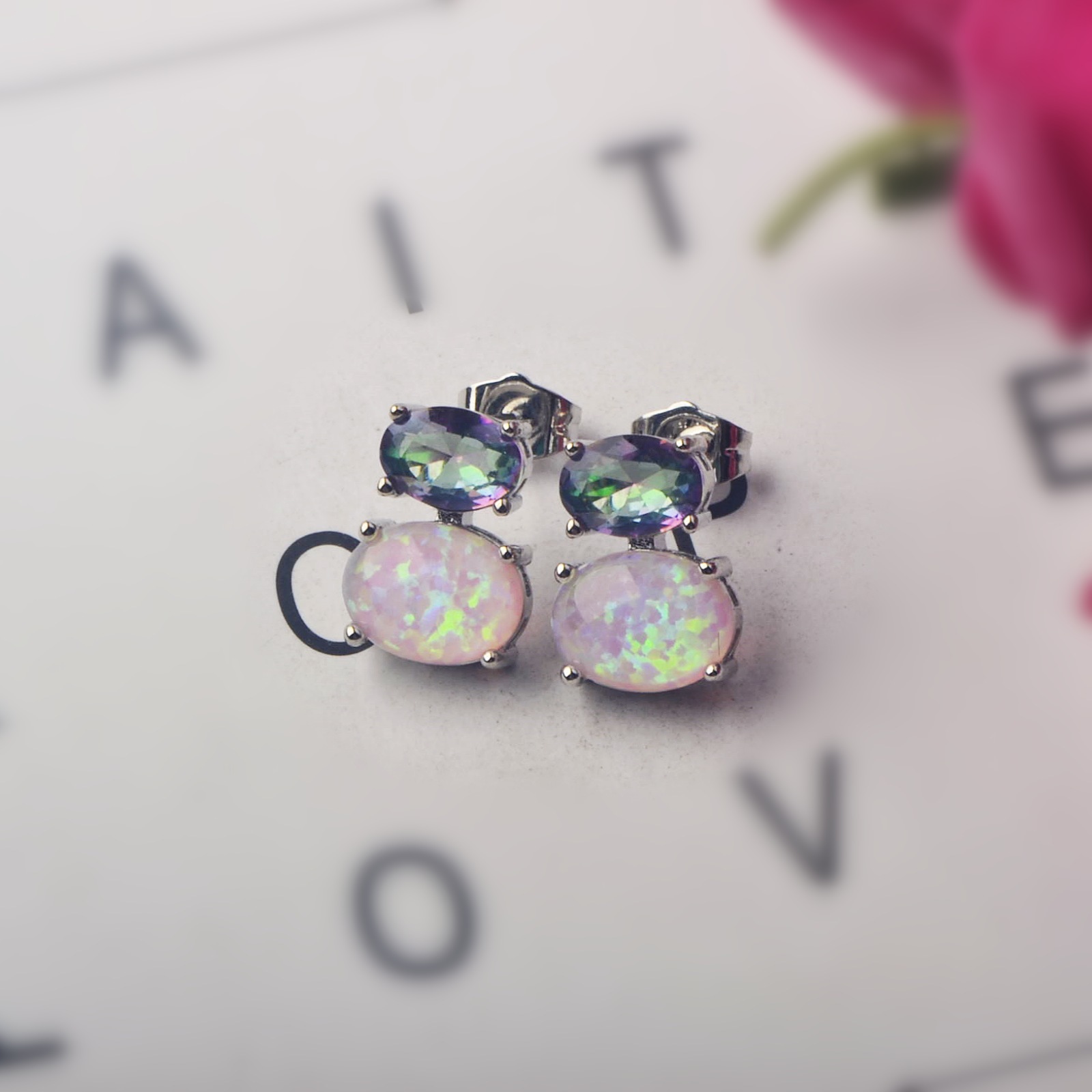 Hawaii Style Oval Shape TikTok Popular Ear Cuff Rings Opal Unisex Copper Material Jewelry Accessories Ear Rings Circular And Oval
