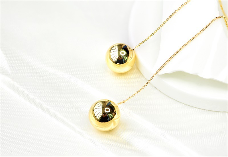 Elegant Silver Needle Metal Ball Stud Earrings Women's Fashion OL Style Simple Atmosphere Autumn Winter Jewelry Accessories