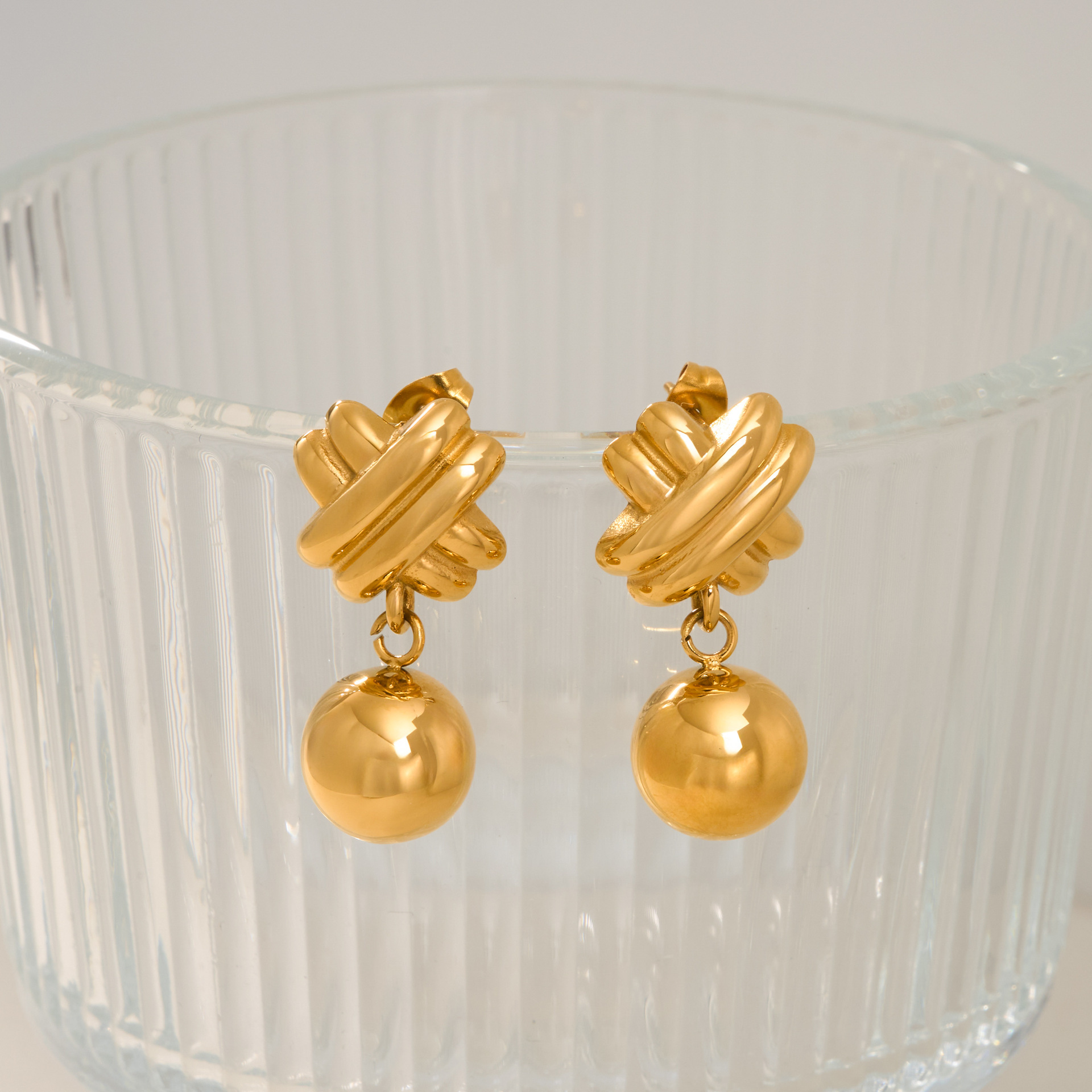 Fashionable 18K Gold Plated Titanium Steel Pendant Earrings Geometric Pattern Hip Hop Style Women's Jewelry Accessories