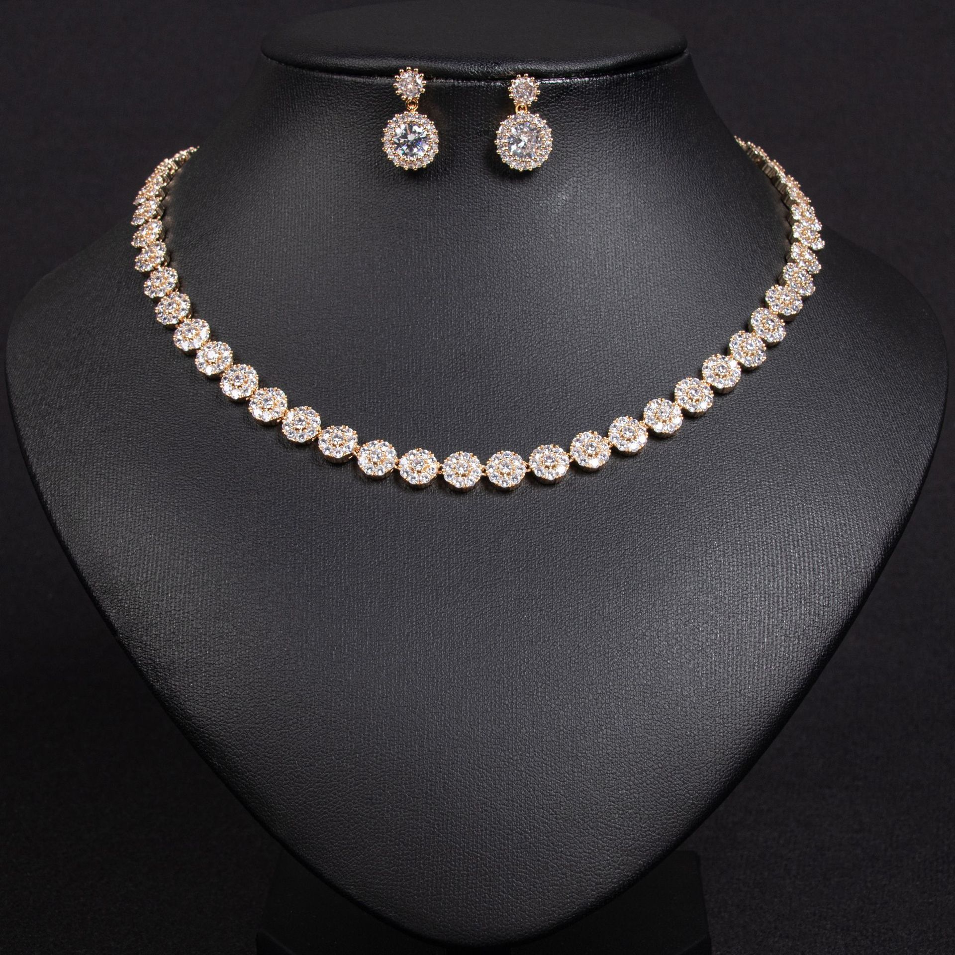 Elegant Zircon Hip Hop Necklace And Earring Set For Women Bridal Jewelry Simple European Style Luxury Alloy Copper Craft