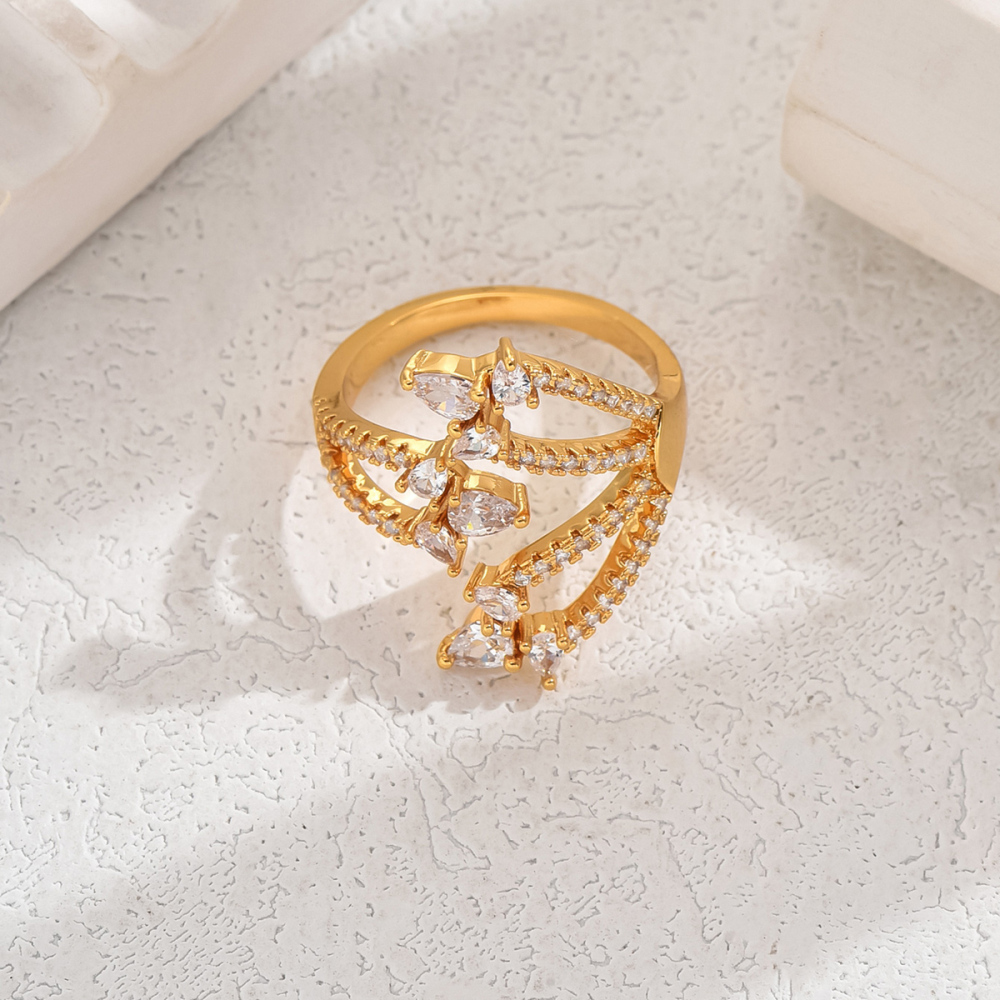 1 Piece Copper Inlaid Zircon Luxurious Gorgeous Palace Style Crown Shape Women's Ring Banquet Party Jewelry Accessories Adult Open