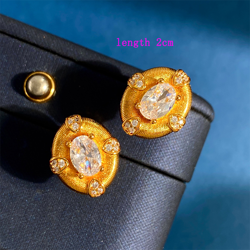 1 Pair Simple Style Classic Style Round Plating Inlay Brass Zircon 18K Gold Plated Ear Studs