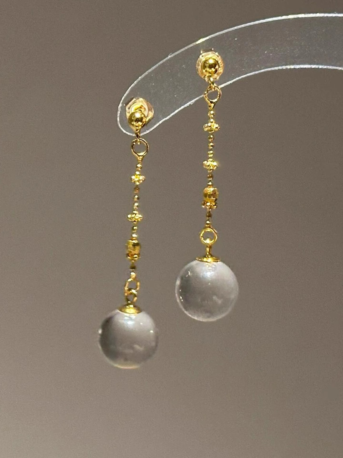 Elegant Long White Crystal Ball Pendant Round Bead Chain Earrings High-End Feelings Women's Fashion Jewelry Ear Decorations