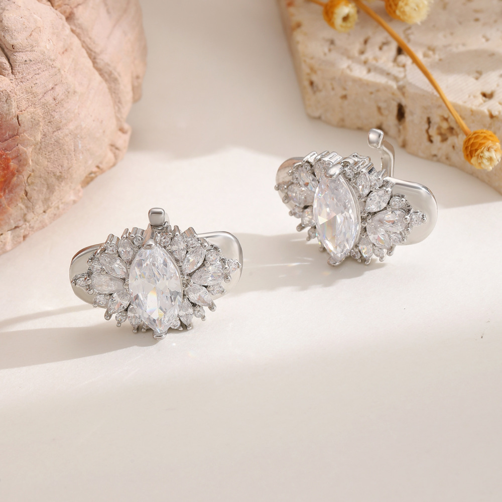 Shiny Copper Inlaid Zircon Ice Flower Earphone Clip Elegant Ear Clip Earphone Accessories