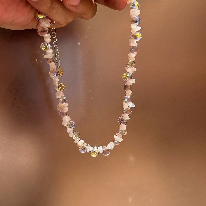 Bohemian Crystal Irregular Natural Stone Necklace Women's Geometric Pattern Round Diamond Jewelry Accessory Chain Design
