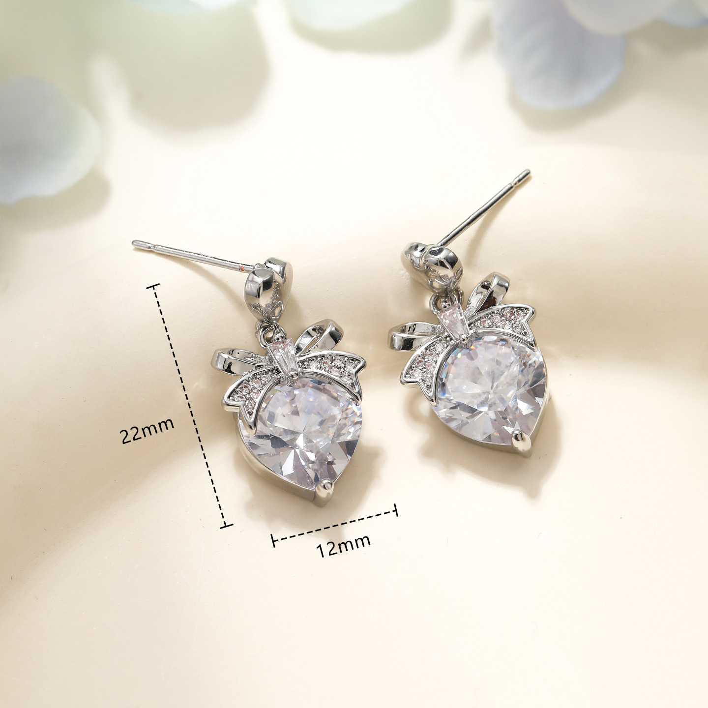 Rose Gold Micro Paved Zircon Heart Stud Earrings Ladies Anti Aging Trend Jewelry Accessories