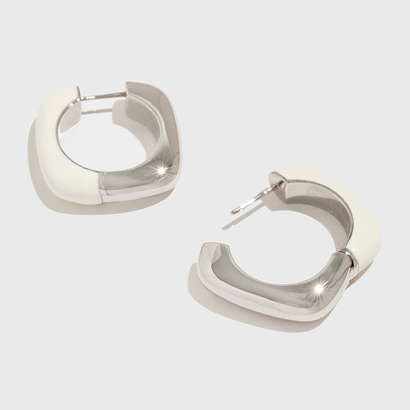 Fashionable White Red Enamel Drip Oil Earrings Women's Style Personality Clasps Geometric Pattern Copper Jewelry Earrings