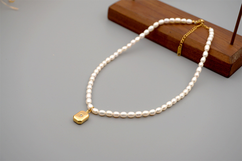 Gold Titanium Steel Water Drop Necklace Freshwater Pearl Retro Collarbone Chain Women's Jewelry Accessories