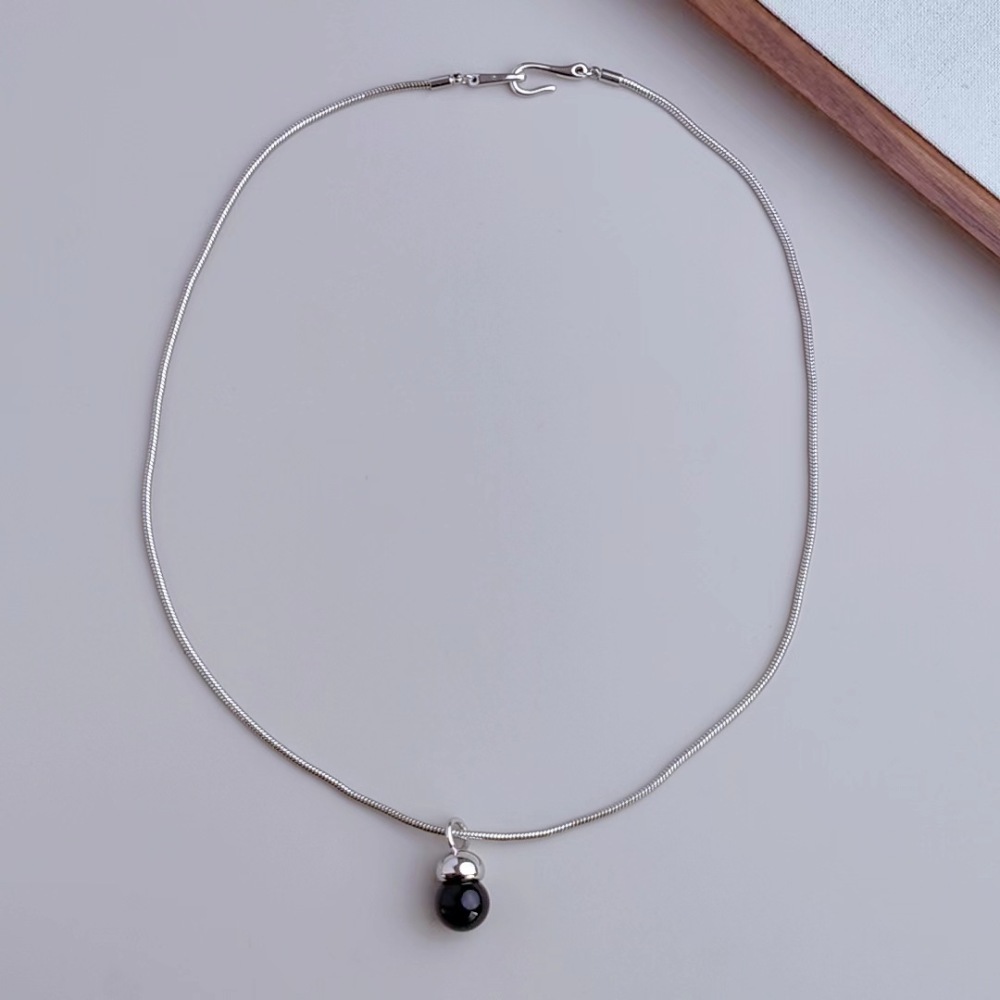 Snake Bone Chain Necklace With Natural Black Agate Pendant For Women Winter Accessories Sweater Chain