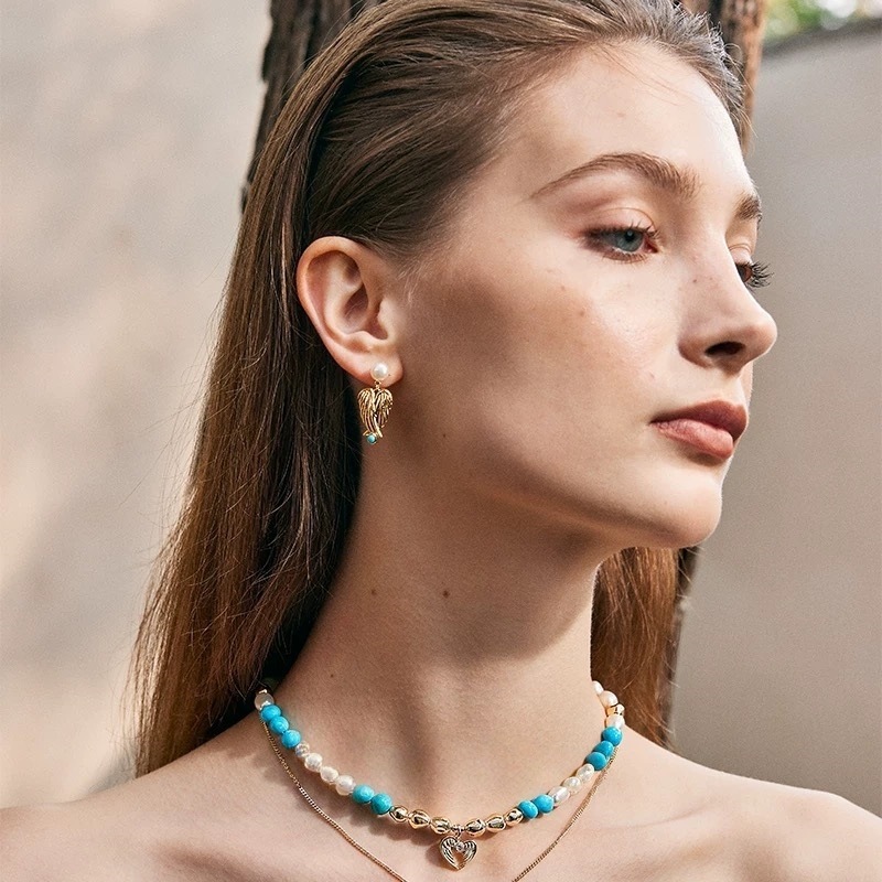 Fashionable Natural Stone Earrings Women's Asymmetric Heart Feather Wing Design Elegant Vintage Style Jewelry Accessories