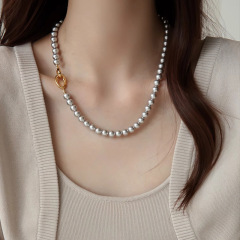 Gray Shijia Pearl Easy-to-Wear Necklace with Gold Clasp