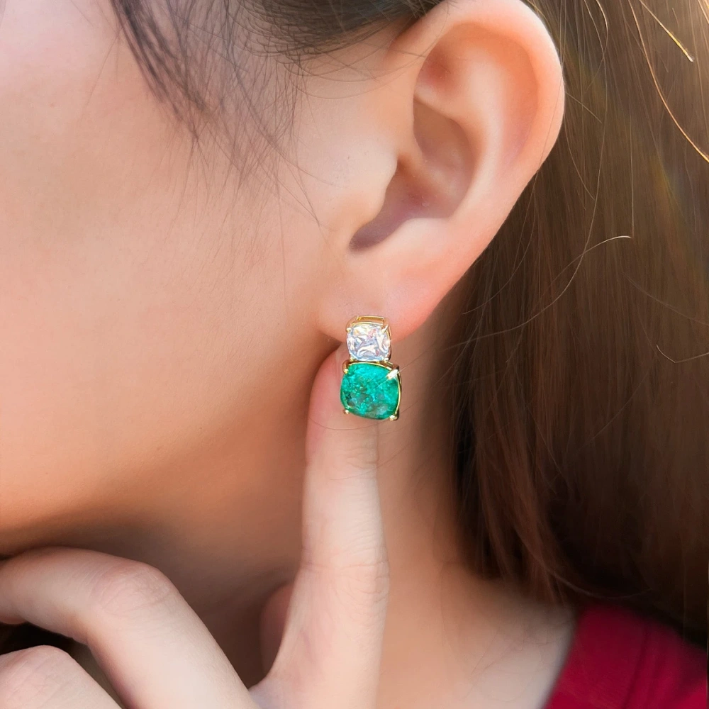 Copper Style Stud Earrings Dazzling White Green Crushed Ice Color Cubic Zirconia Crystal Square Dangle Earrings Fashion Women Party Jewelry Accessories