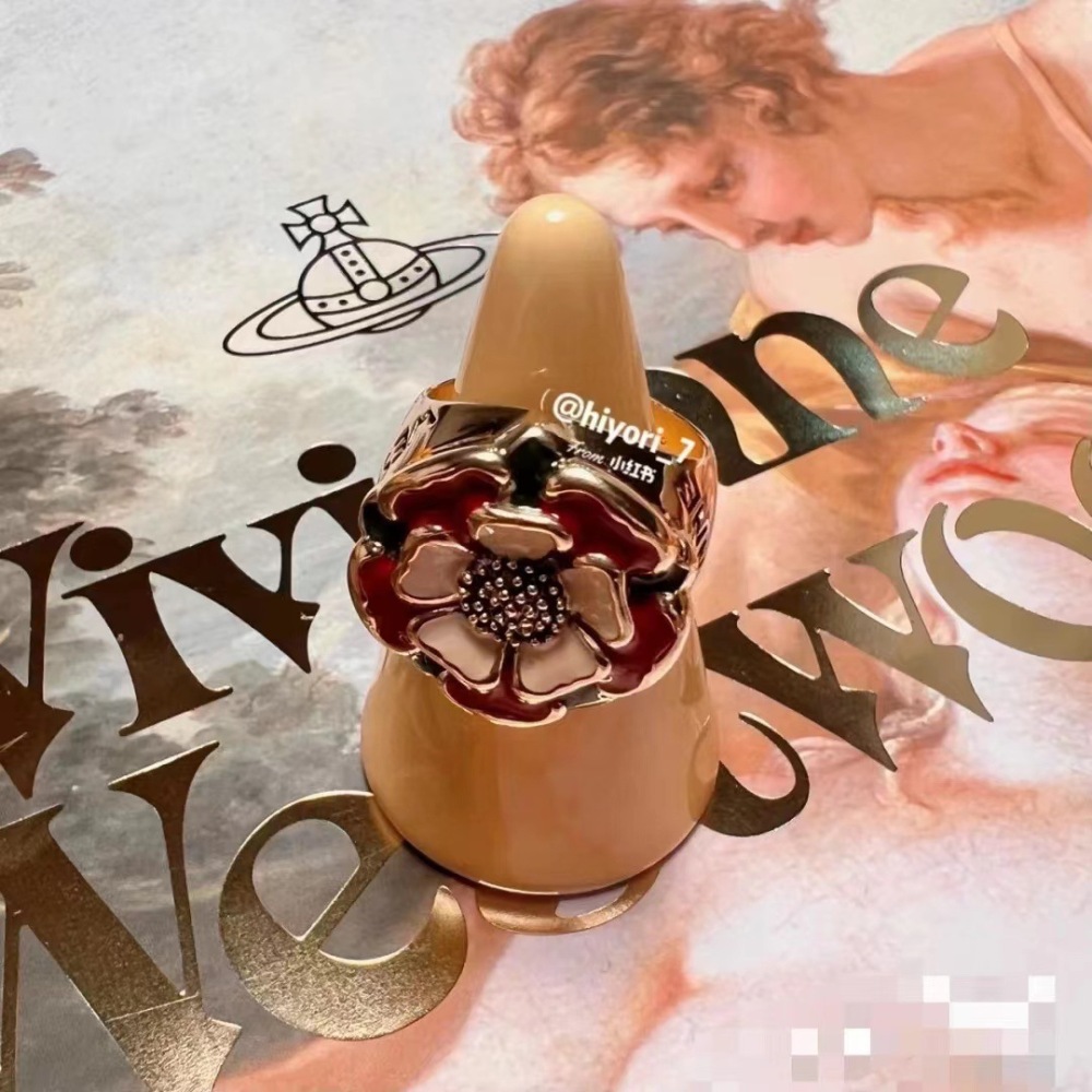 Tudor Enamel Rose Pattern Ring Copper Plated Gold Middle-Aged Revival Style Floral Design Women's Jewelry Accessories