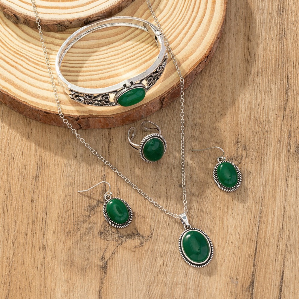 Luxury European And American Natural Gemstone Emerald Jewelry Set Necklace Earrings Ring Bracelet Vintage Alloy Women's Accessories