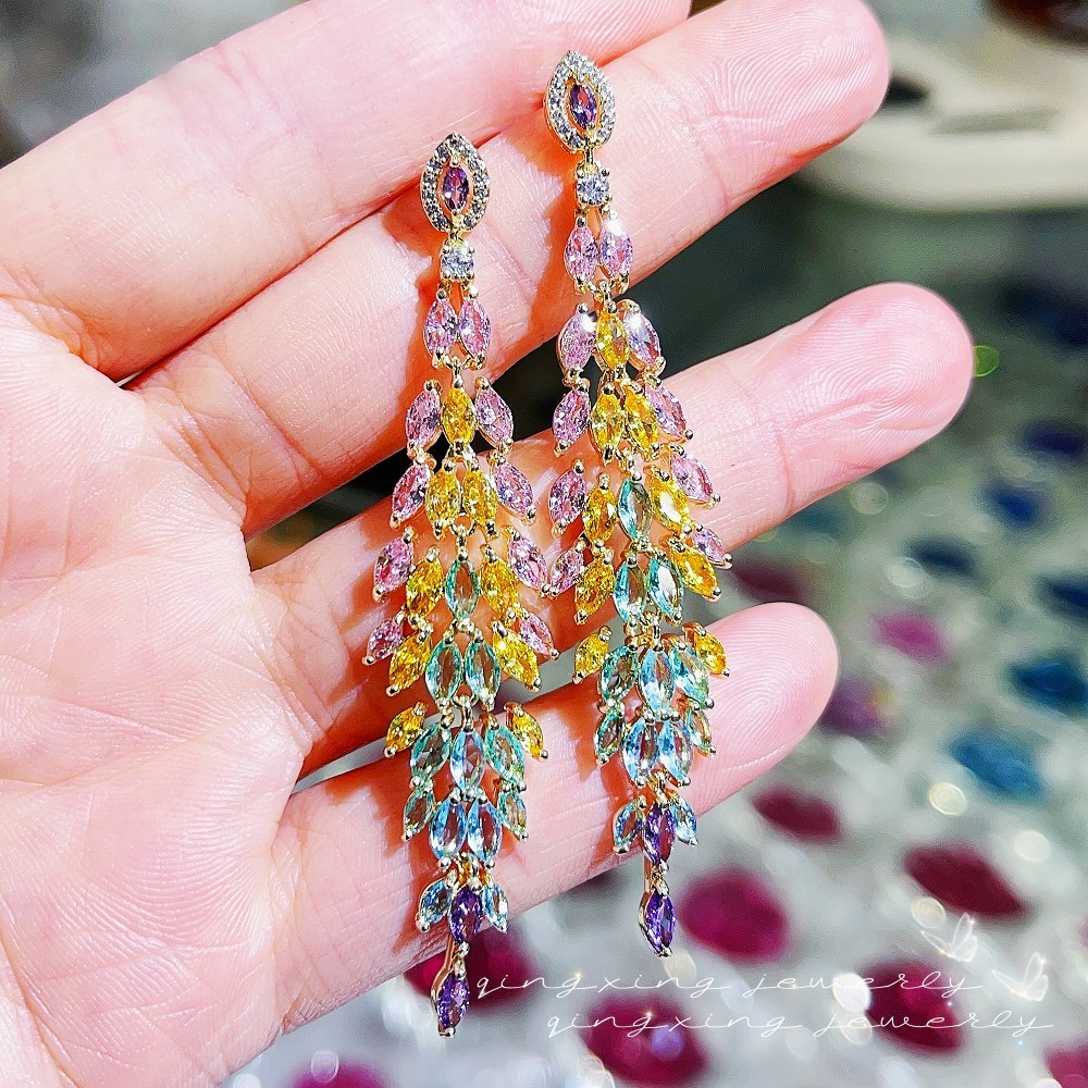 1 Pair Lady Classic Style Leaf Rhombus Tassel Inlay Copper Zircon 18K Gold Plated White Gold Plated Drop Earrings