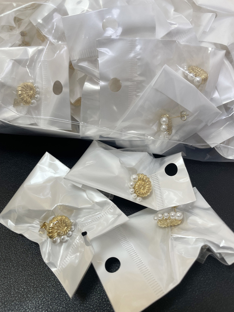 Gradient Pearl Earrings Titanium Steel Material 18K Gold Plated Shell Design Simple Rose Gold Women's Jewelry Accessories