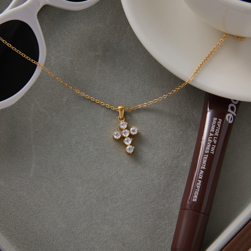 Ladies Classic Style 18K Gold Stainless Steel Zirconia Cross Pendant Necklace 40+5cm Round White Zirconia Clasps Chain Jewelry