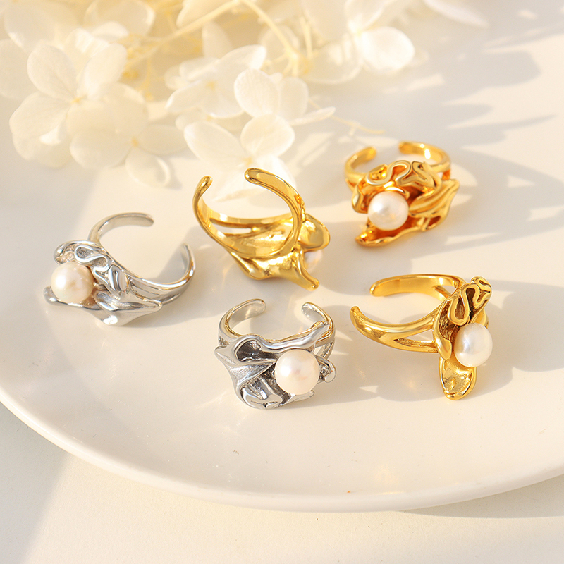 304 Stainless Steel Freshwater Pearl Irregular PVD Coated Freshwater Pearl 18K Gold Plated Fashion Plating Inlay Gold Silver Rings