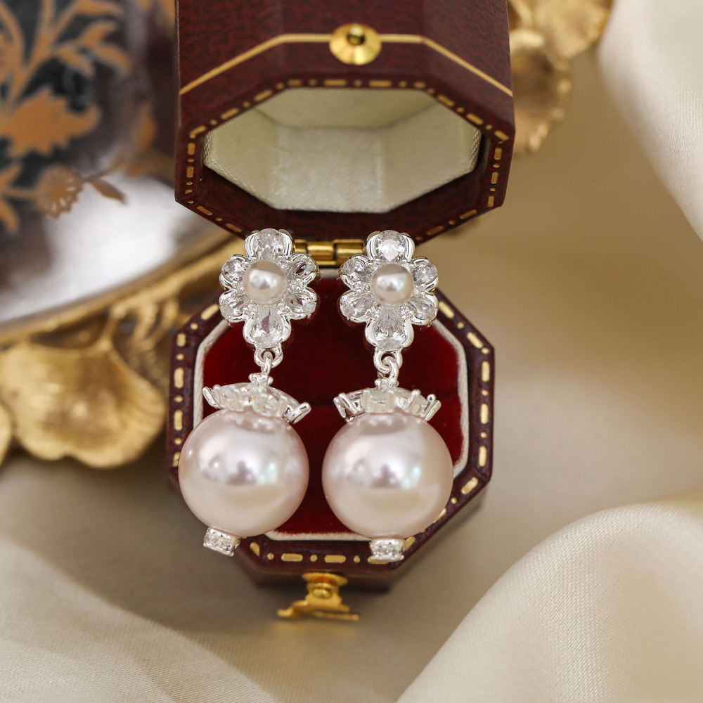 French Vintage Silver Lace Flower Pearl Earrings Elegant Personality High Grade Live Broadcast Best Selling Copper Geometric Pattern Bohemian Style Fashion OL Oval Shape Plated Women's Jewelry Accessories