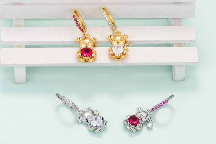 Wholesale Jewelry Micro-inlaid Zircon Heart Bear Copper Gold-plated Earrings Nihaojewelry