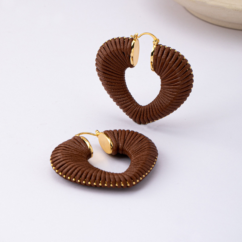 Fashionable Multi-Color Heart-Shaped Braided Leather Rope Earrings For Women Elegant Versatile Copper Jewelry Accessories