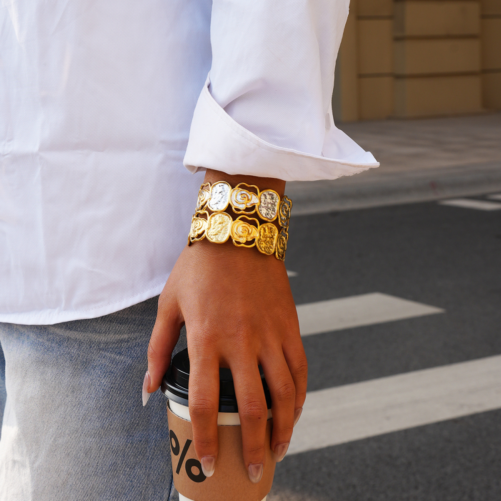 18K Gold Plated 304 Stainless Steel Vacuum Electroplating (In Furnace) Vintage Floral Rose Women's Bracelet Thick Jewelry Accessories Waterproof Non-Fading Asymmetric Three-Dimensional