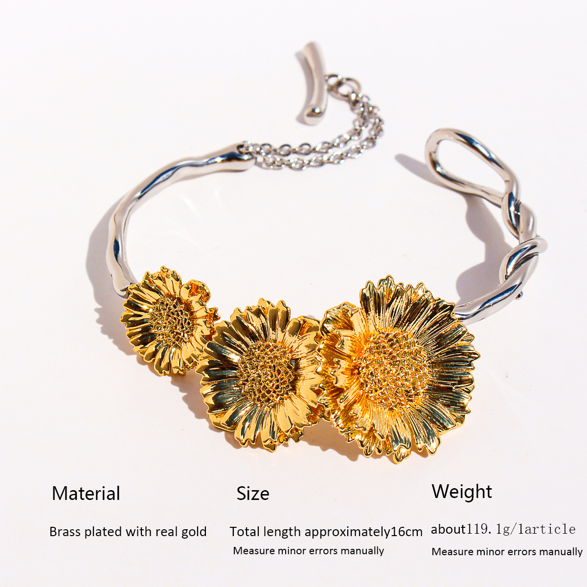 Elegant Daisy Art Embossed Bracelet And Earring Set For Women Golden 3D Petal Design Holiday Fashion Jewelry Accessories