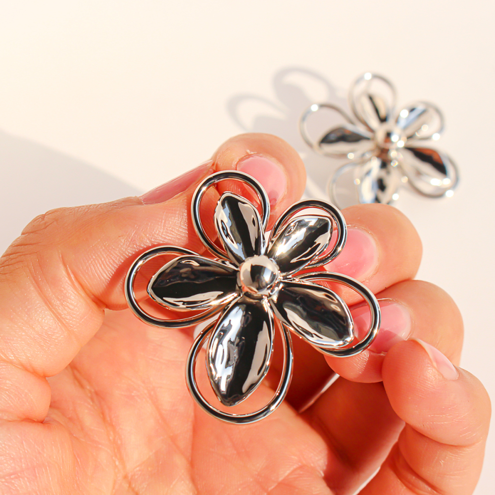 3D Hollow Large Flower Stud Earrings Artistic Line Petal Earrings Women's Accessories 1134 Geometric Hypoallergenic
