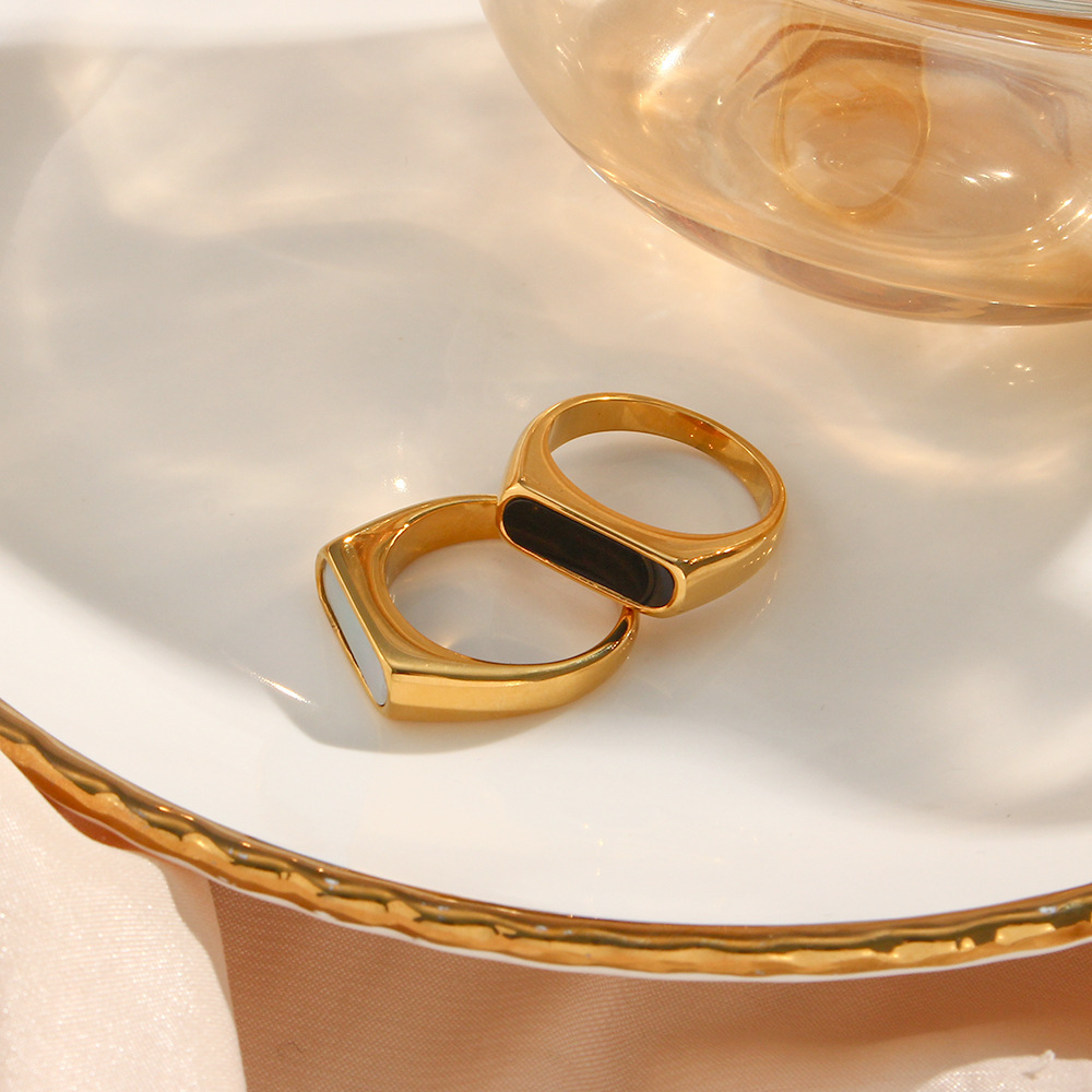 PVD Coated Real Gold Plated 18K Gold Rectangle 304 Stainless Steel Fashion Waterproof Non Tarnish Rings