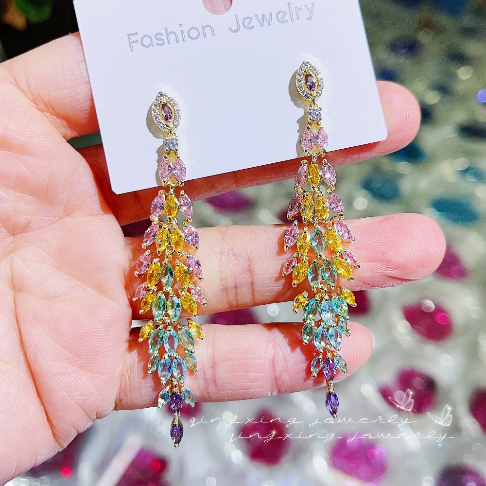 1 Pair Lady Classic Style Leaf Rhombus Tassel Inlay Copper Zircon 18K Gold Plated White Gold Plated Drop Earrings