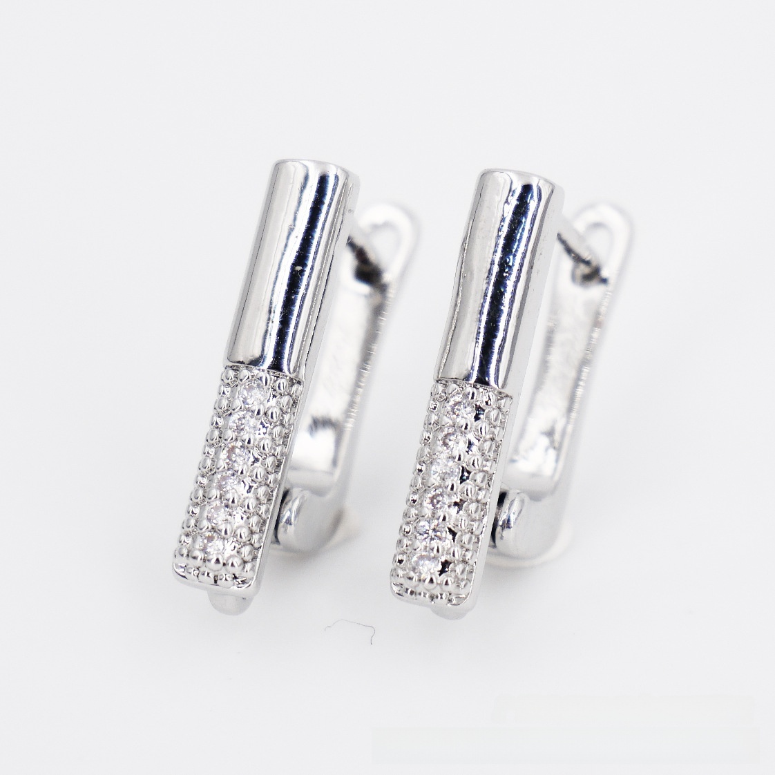 Platinum Plated Pearl Earrings Micro Inlaid Zircon Trendy DIY Jewelry Accessories U-Shaped Geometric