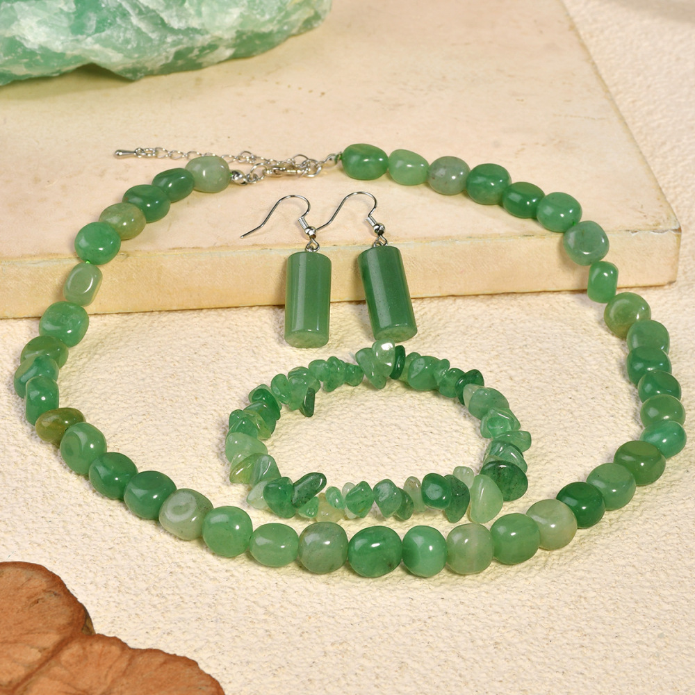 Chinese Style Natural Stone Crystal Beaded Necklace Women's Jewelry Set Green Dongling Earrings Bracelet Geometric Pattern Fashion Accessories