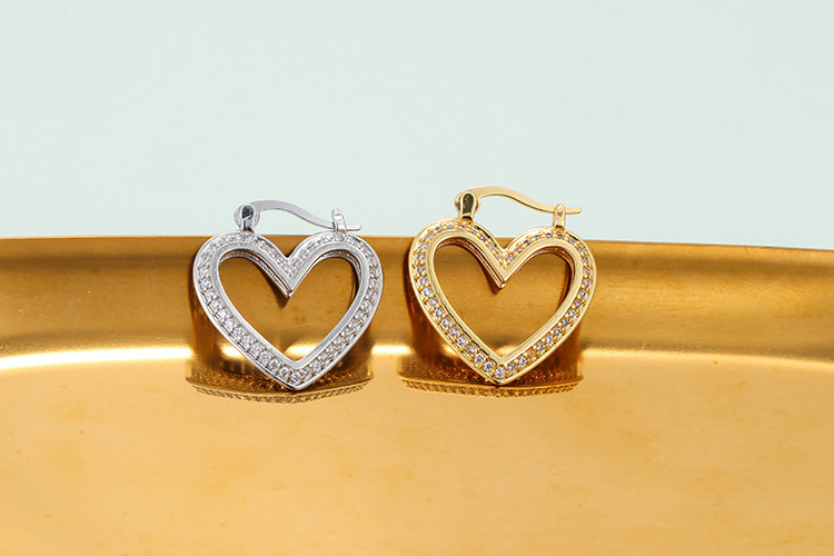 Wholesale Korean Heart-shaped Gold-plated Diamond Hollow Earrings Nihaojewelry