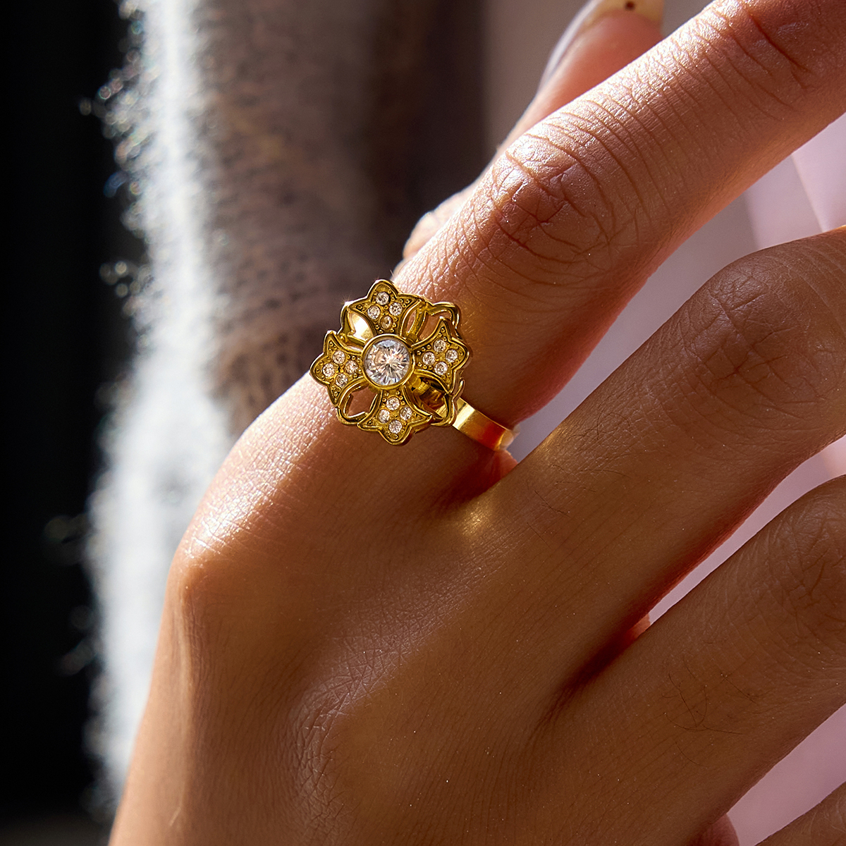 Women's Classic Style / 18K Gold 304 Stainless Steel With Rhinestone Flower Cross Rotatable Open Ring Geometric Asymmetric Mixed Color Vacuum Electroplated Zircon