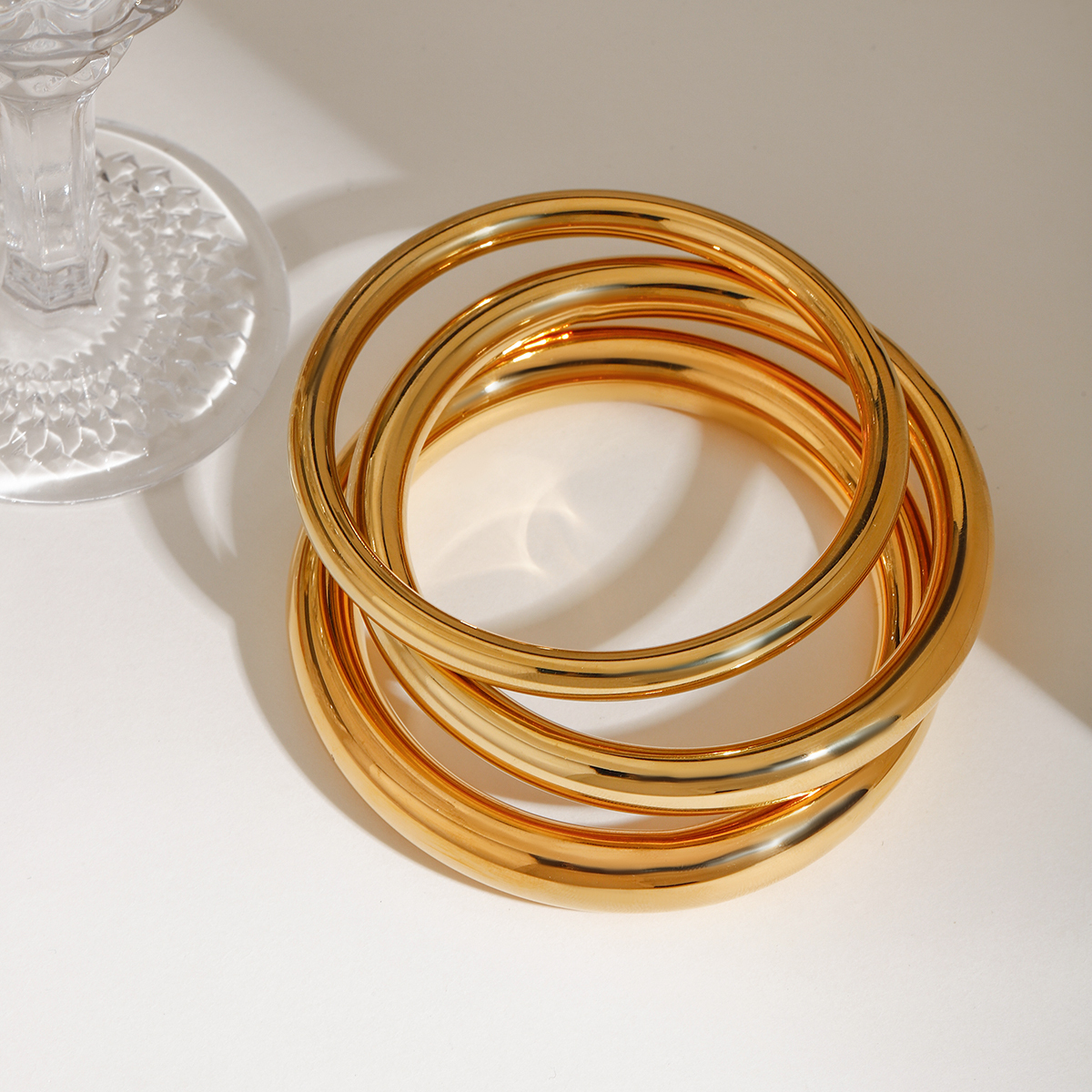 304 Stainless Steel Geometric PVD Coated 18K Real Gold Plated Real Gold Plated Basic Classic Style Commute Waterproof Non Tarnish Wristband Bangle
